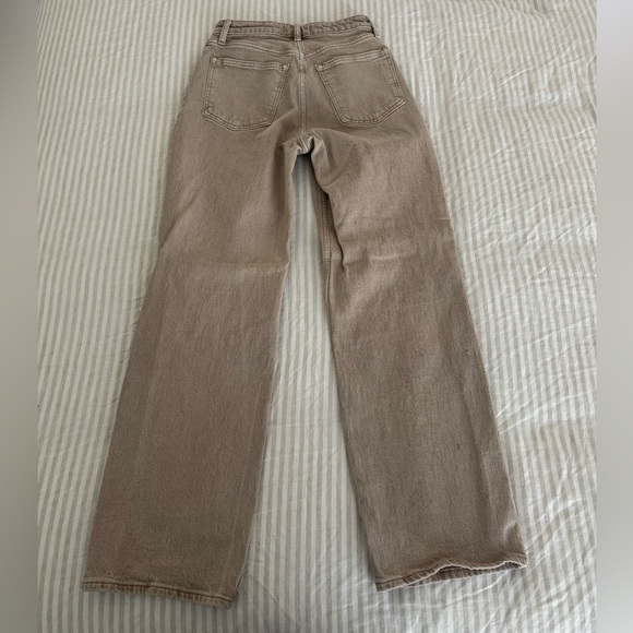 Abercrombie & Fitch | High Rise 90s Relaxed Jean | Size 28 | Color Oat - Picture 3 of 7